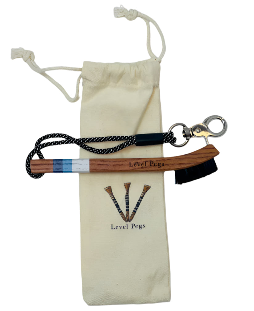 Level Pegs Classic Hickory Brush