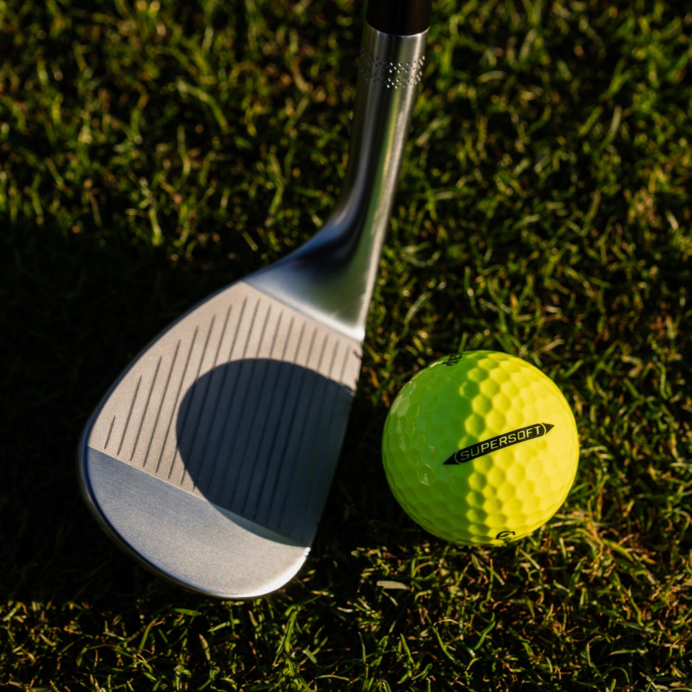 Callaway 2025 Supersoft Golf Balls - Yellow